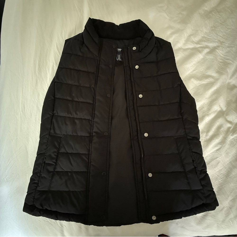 gap puffer vest